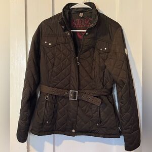 Ariat jacket- fit for a rider. zipup